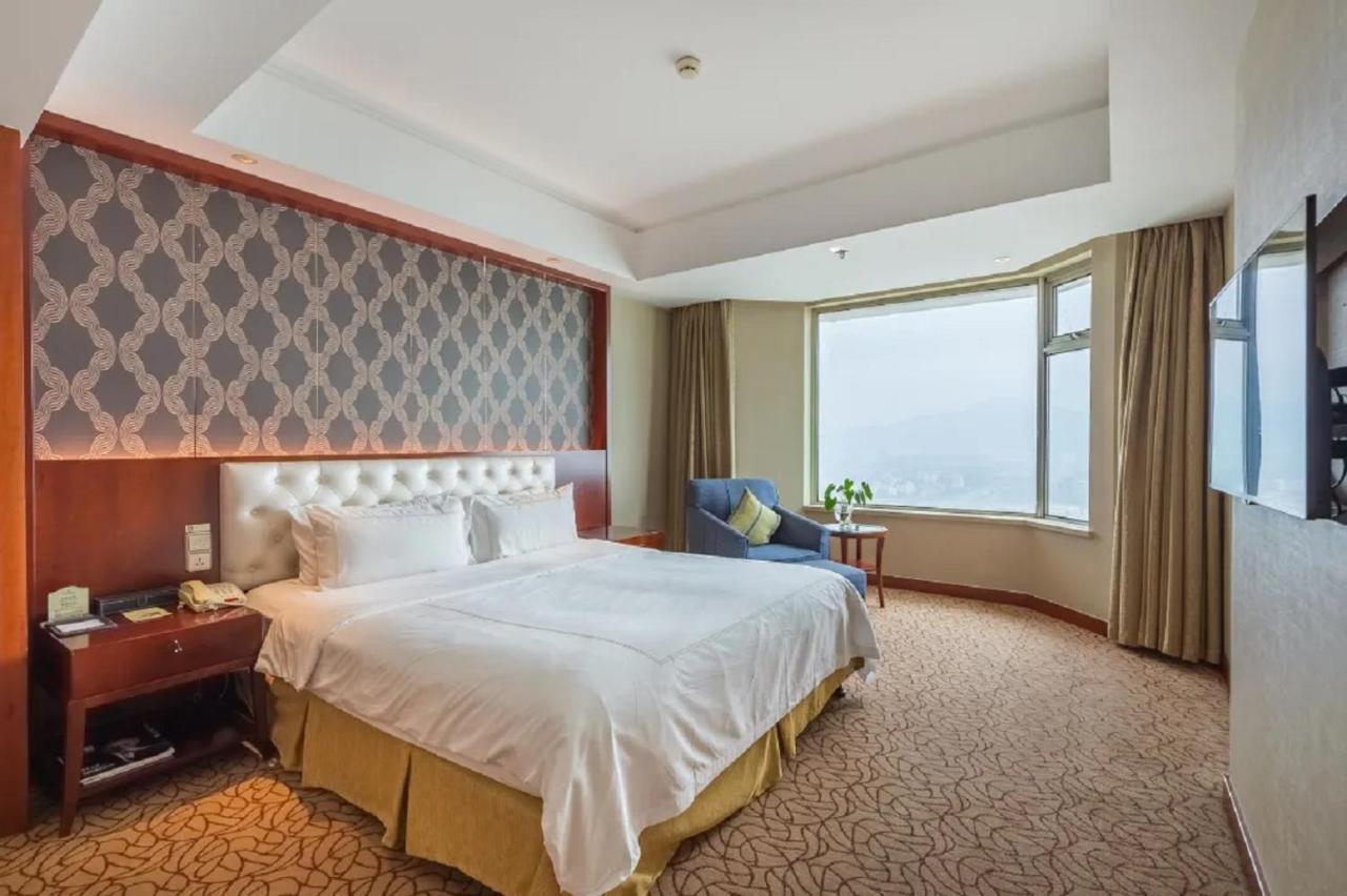 Shu Guang International Hotel Нанкин Екстериор снимка