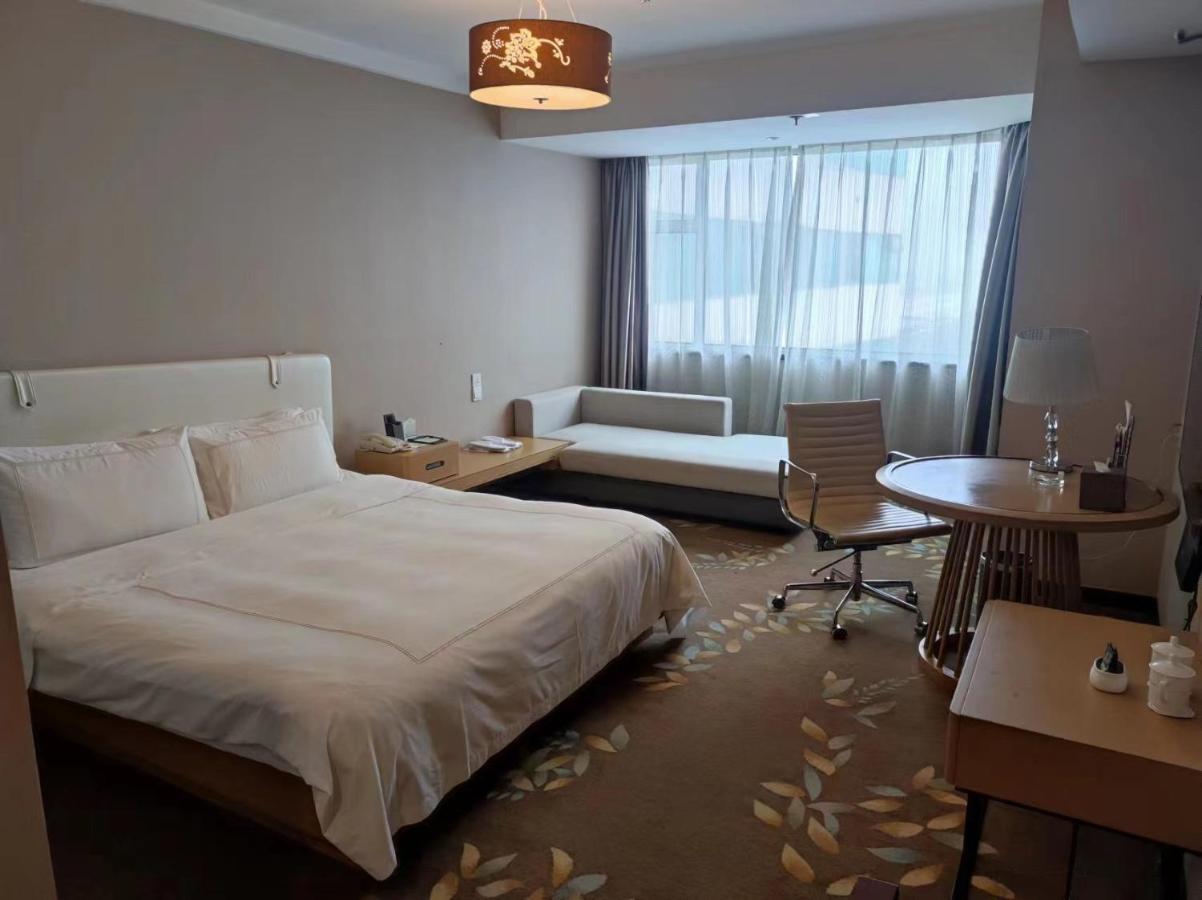 Shu Guang International Hotel Нанкин Екстериор снимка