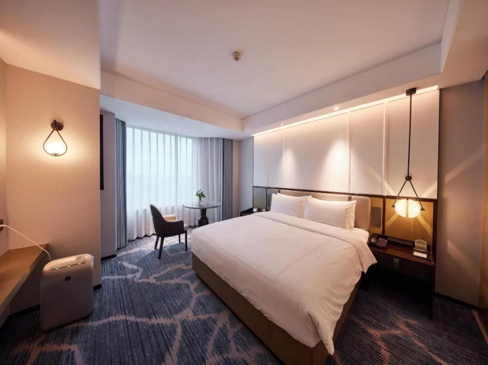 Shu Guang International Hotel Нанкин Екстериор снимка