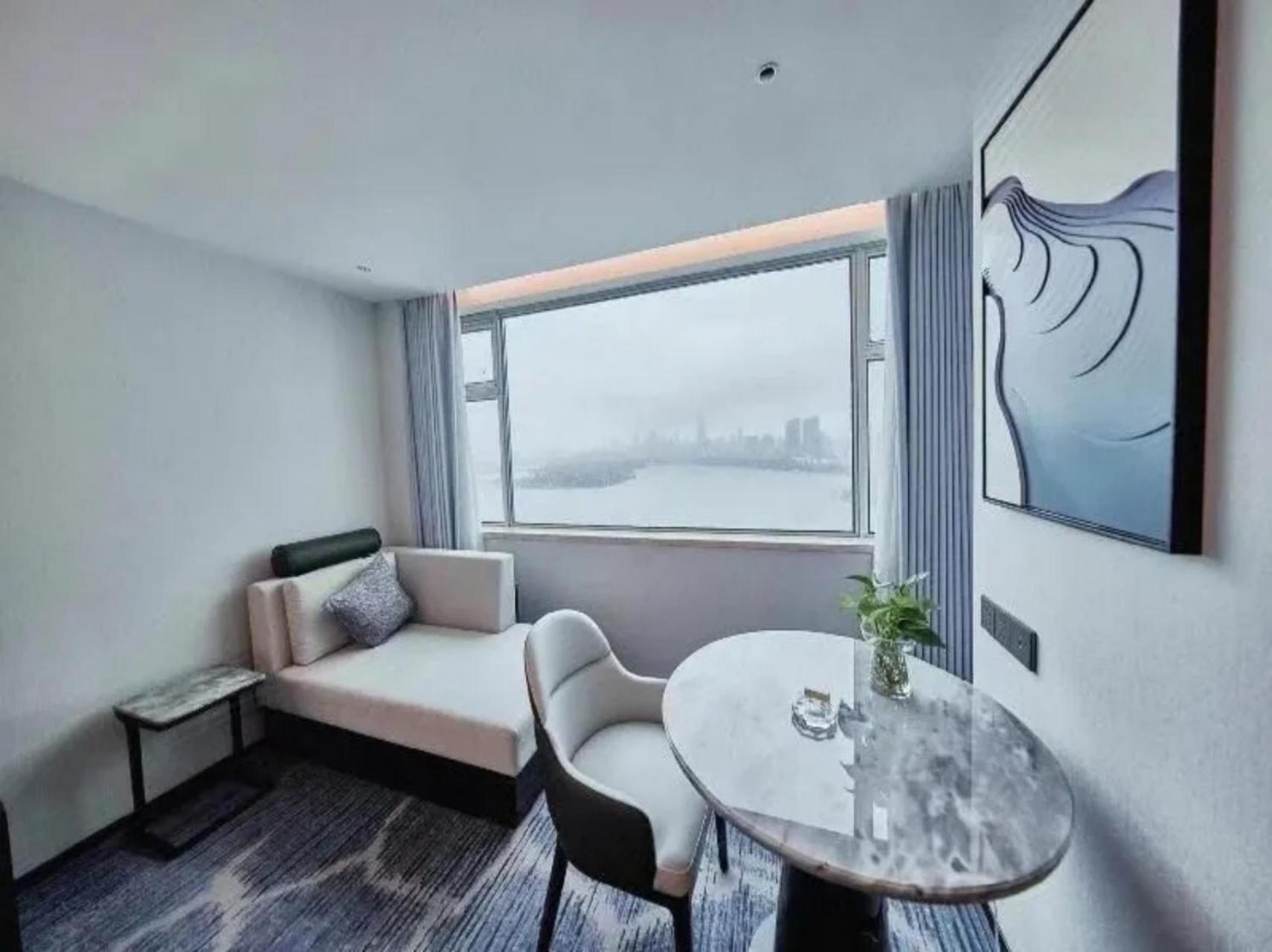 Shu Guang International Hotel Нанкин Екстериор снимка
