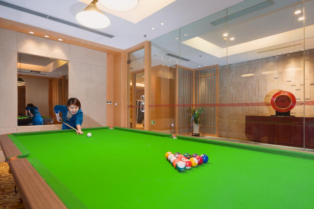 Shu Guang International Hotel Нанкин Екстериор снимка