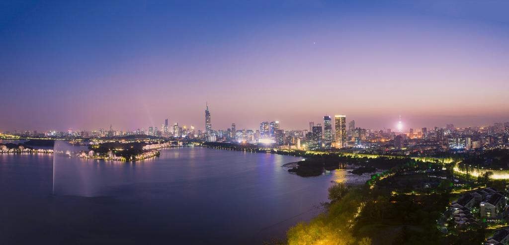 Shu Guang International Hotel Нанкин Екстериор снимка