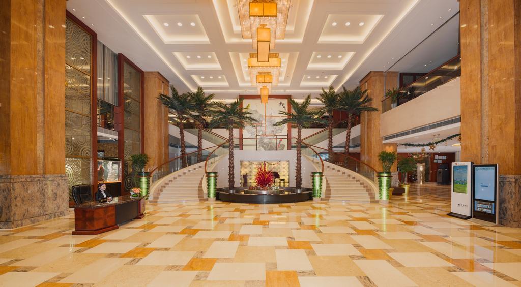 Shu Guang International Hotel Нанкин Екстериор снимка