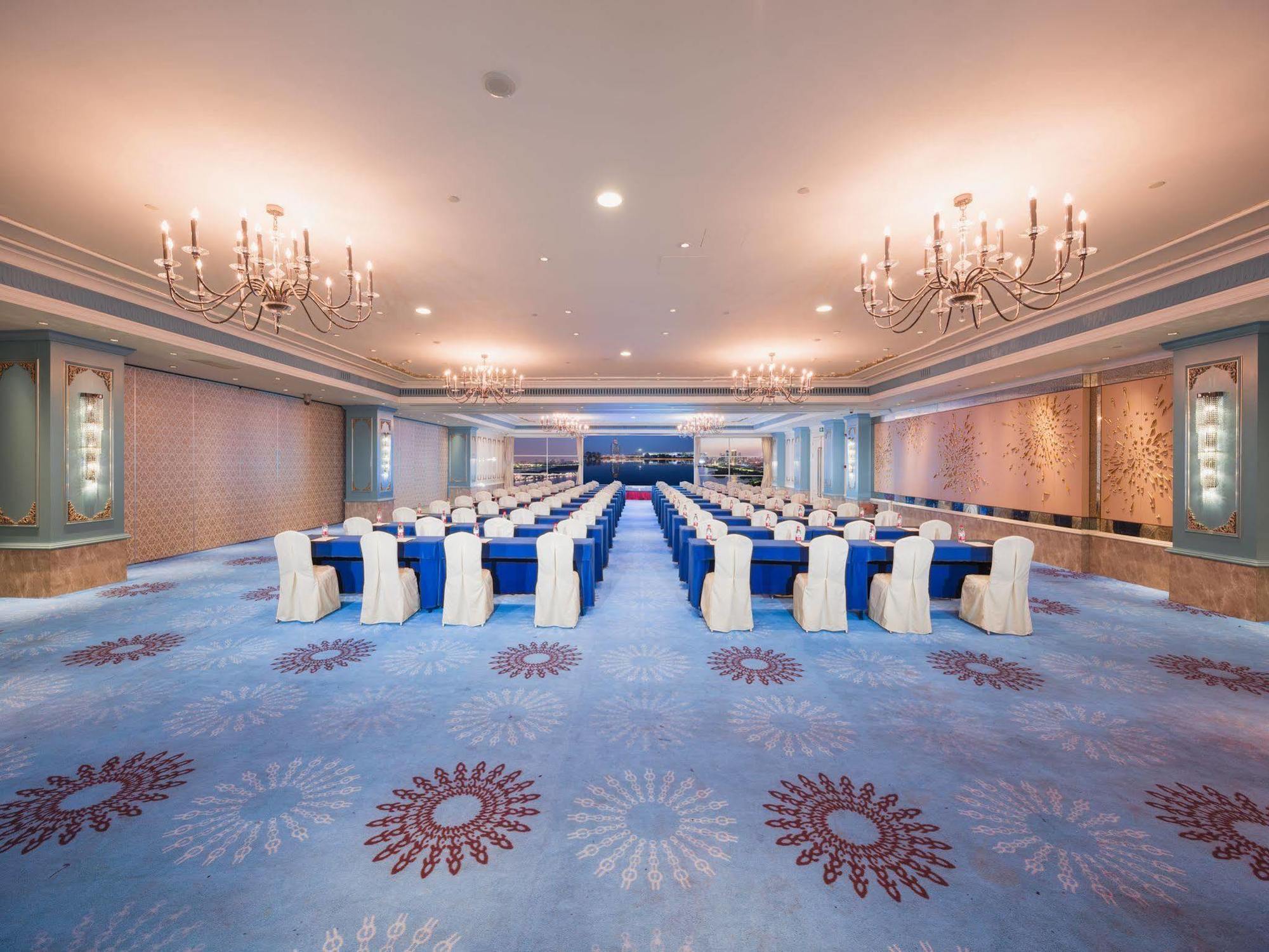 Shu Guang International Hotel Нанкин Екстериор снимка